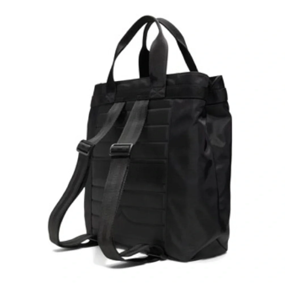 NWT Hunter Black Textile Padded Hybrid Backpack Tote Adjustable Strap